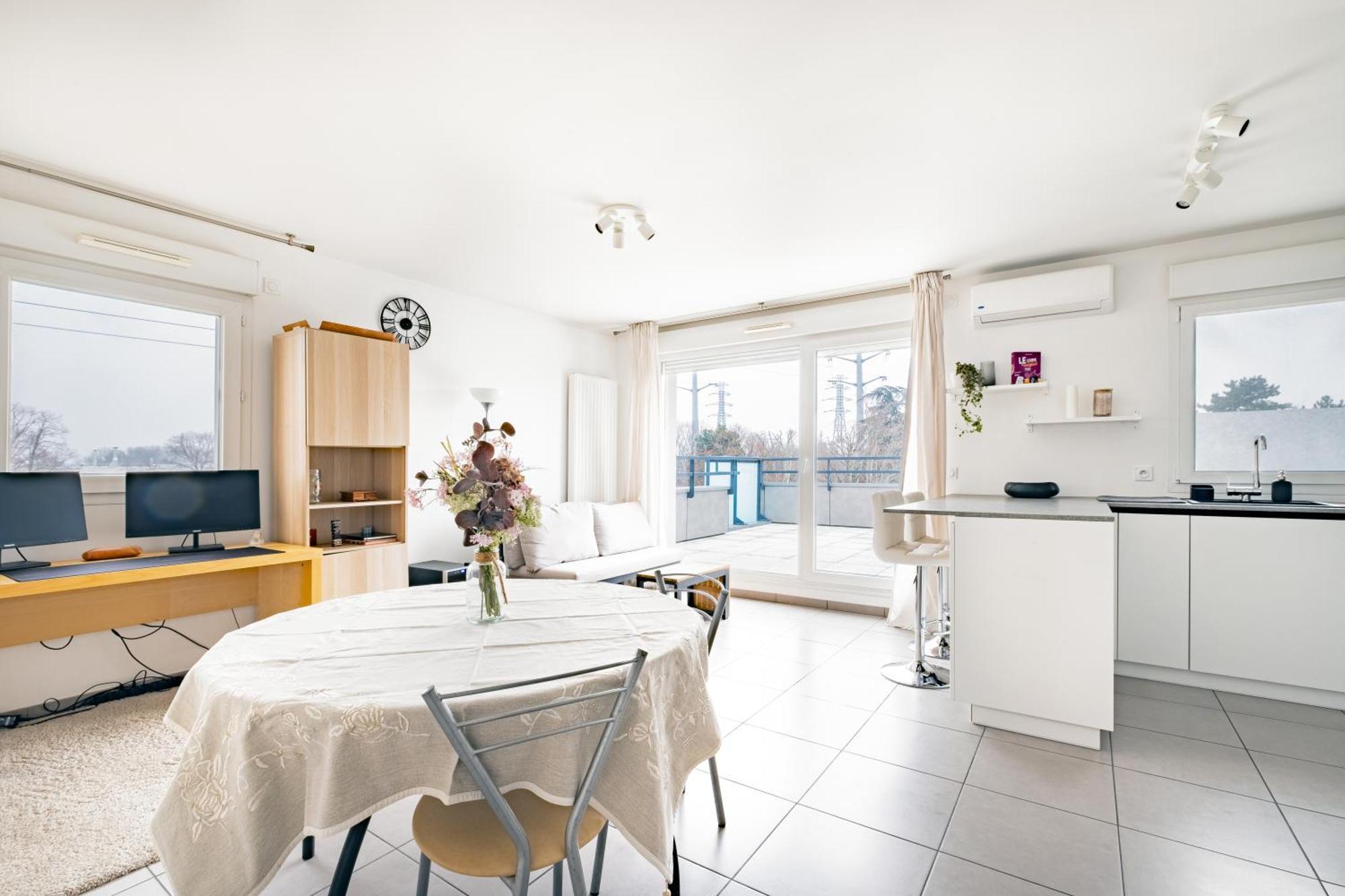 Appartement T2 Neuf - Grande Terrasse De 25M2 Saint-Priest  Eksteriør bilde
